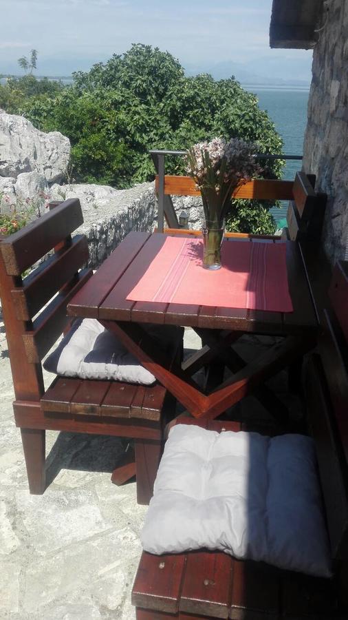 Holiday Home Radus Virpazar Kültér fotó